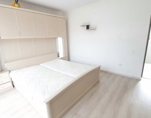 Maison 4 chambres à louer dans Floresti