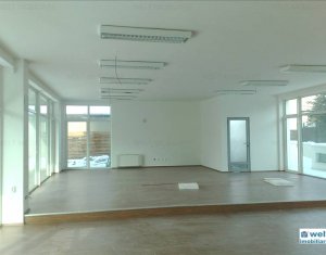Bureau à louer, 243m2 dans Cluj-napoca, zone Centru