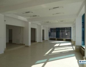 Espace Commercial à louer, 300m2 dans Cluj-napoca, zone Centru