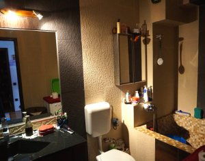 Appartement 3 chambres à vendre dans Floresti