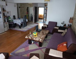 , 74m2 dans Floresti