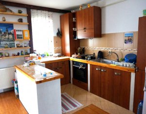 Appartement 3 chambres à vendre dans Floresti