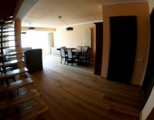 Maison 5 chambres à vendre dans Cluj-napoca, zone Buna Ziua