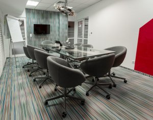 Bureau à louer, 360m2 dans Cluj-napoca, zone Manastur