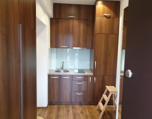 Appartement 2 chambres à louer dans Cluj-napoca, zone Centru