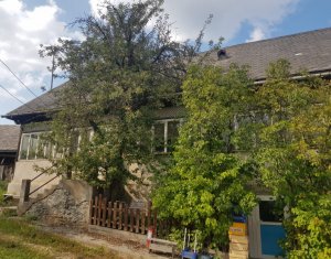 Maison 3 chambres à vendre dans Manastireni, zone Centru