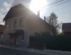 Maison 3 chambres à vendre dans Manastireni, zone Centru