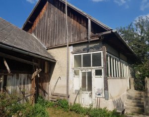 Maison 3 chambres à vendre dans Manastireni, zone Centru