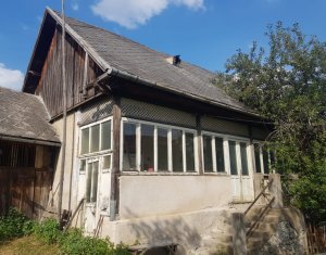 Maison 3 chambres à vendre dans Manastireni, zone Centru