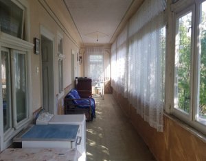 Maison 3 chambres à vendre dans Manastireni, zone Centru