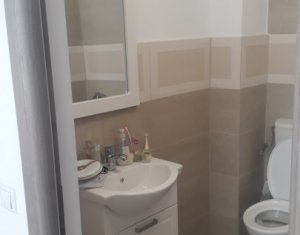 Appartement 4 chambres à vendre dans Floresti