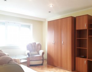 Appartement 3 chambres à vendre dans Cluj-napoca, zone Marasti