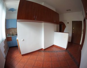 Bureau à louer dans Cluj-napoca, zone Centru
