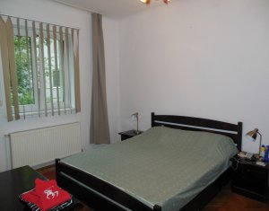 Appartement 2 chambres à louer dans Cluj-napoca, zone Centru