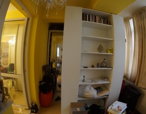 Appartement 3 chambres à vendre dans Cluj-napoca, zone Centru