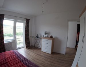 Maison 5 chambres à vendre dans Chinteni