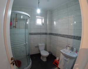 Maison 5 chambres à vendre dans Chinteni