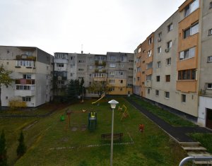 Appartement 4 chambres à vendre dans Cluj-napoca, zone Zorilor