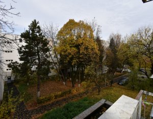 Appartement 4 chambres à vendre dans Cluj-napoca, zone Zorilor