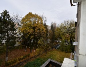 Appartement 4 chambres à vendre dans Cluj-napoca, zone Zorilor