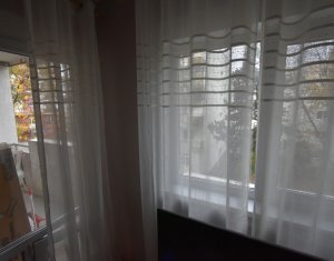 Appartement 4 chambres à vendre dans Cluj-napoca, zone Zorilor