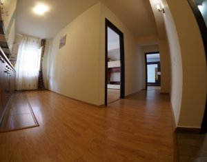 , 55m2 dans Cluj-napoca, zone Manastur