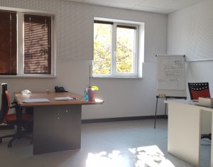 Espace Commercial à vendre dans Cluj-napoca, zone Centru