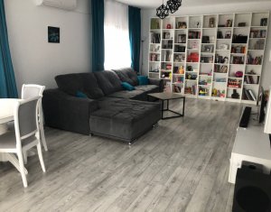 , 140m2 dans Chinteni, zone Centru