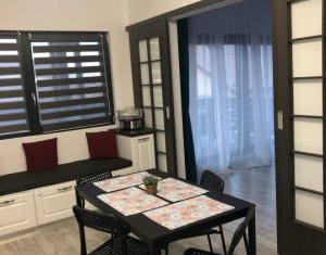 Maison 5 chambres à vendre dans Chinteni, zone Centru