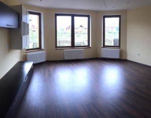 Maison 5 chambres à louer dans Floresti