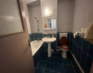 Appartement 4 chambres à vendre dans Cluj-napoca, zone Marasti