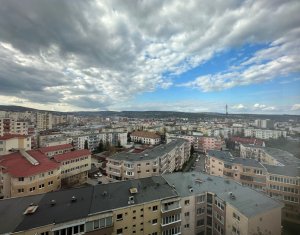 Appartement 4 chambres à vendre dans Cluj-napoca, zone Marasti