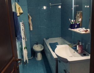 Appartement 4 chambres à vendre dans Cluj-napoca, zone Marasti