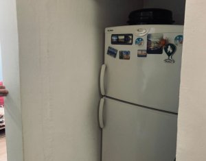 Appartement 4 chambres à vendre dans Cluj-napoca, zone Marasti