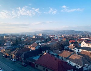 Appartement 4 chambres à vendre dans Cluj-napoca, zone Marasti