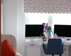 Appartement 5 chambres à vendre dans Cluj-napoca, zone Marasti