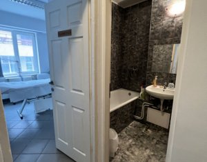 Espace Commercial à vendre dans Cluj-napoca, zone Intre Lacuri