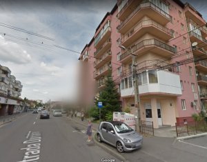Espace Commercial à vendre dans Cluj-napoca, zone Intre Lacuri
