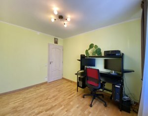 Appartement 4 chambres à vendre dans Cluj-napoca, zone Gheorgheni