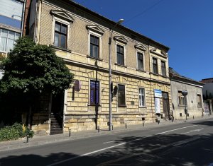 Espace Commercial à louer, 357m2 dans Cluj-napoca, zone Centru