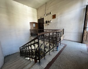 Espace Commercial à louer dans Cluj-napoca, zone Centru