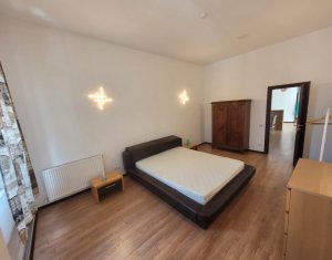 Appartement 4 chambres à louer dans Cluj-napoca