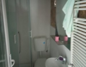 Maison 3 chambres à vendre dans Ciurila