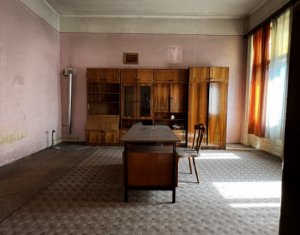 Espace Commercial à vendre dans Cluj-napoca, zone Centru