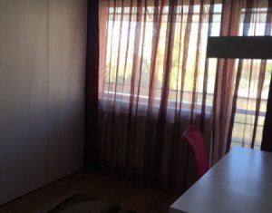 Ház 5 szobák kiadó on Cluj-napoca, Zóna Europa