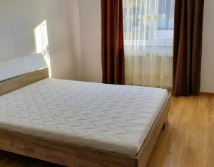 Appartement 3 chambres à louer dans Floresti