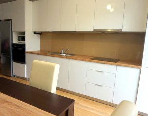 Appartement 3 chambres à louer dans Floresti