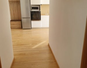 Appartement 3 chambres à louer dans Floresti