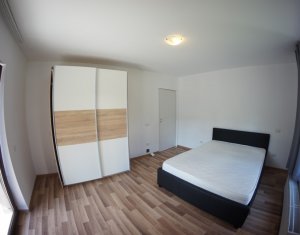 Appartement 3 chambres à louer dans Cluj-napoca, zone Zorilor