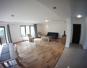 Appartement 3 chambres à louer dans Cluj-napoca, zone Zorilor